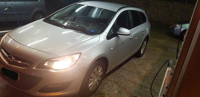 Opel Astra • 2015 • 220,000 km