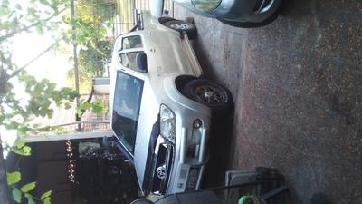 Toyota Hilux • 2005 • 197,981 km