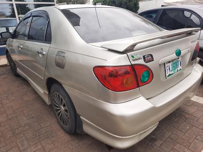Toyota Corolla • 2004 • 40,000 km