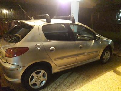 Peugeot 207 • 2007 • 217,732 km