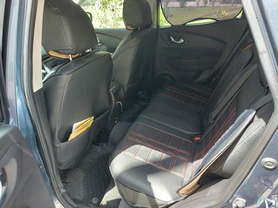 Renault Kadjar • 2016 • 90,000 km