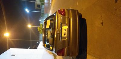 Toyota Yaris • 2005 • 233,000 km