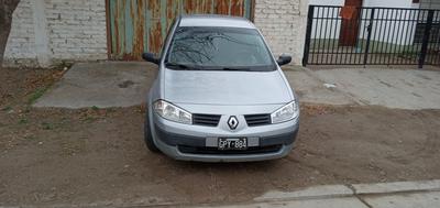 Renault Mégane • 2007 • 140,000 km