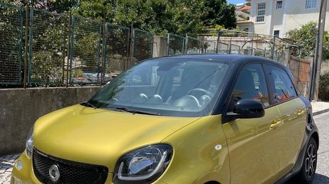 Smart Forfour • 2015 • 49,960 km