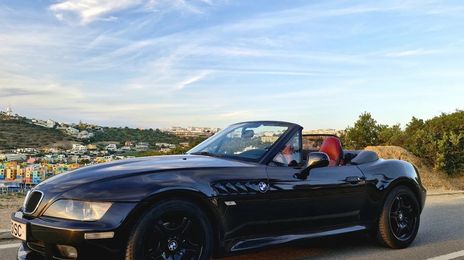 BMW Z3 • 2001 • 48,000 km