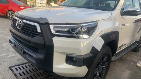 Toyota Hilux • 2019 • 32 km