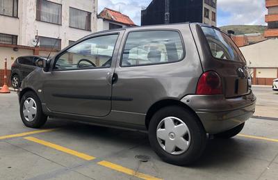 Renault Twingo • 2007 • 158,309 km