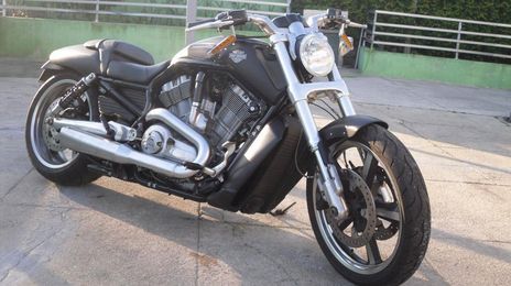 Harley Davidson custom • 2010 • 3,780 km