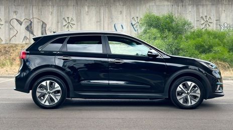 Kia Niro EV • 2021 • 155,500 km