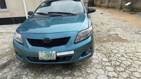 Toyota Corolla • 2008 • 230,000 km