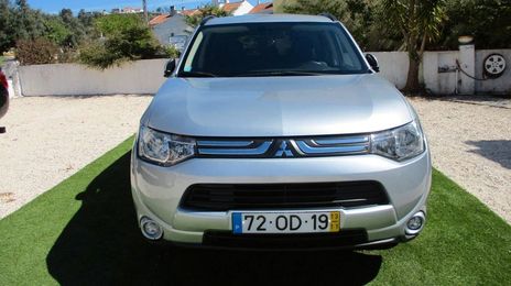 Mitsubishi Outlander • 2013 • 189,999 km