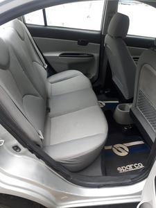Hyundai Accent • 2011 • 270,000 km