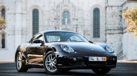 Porsche Cayman • 2009 • 169,000 km