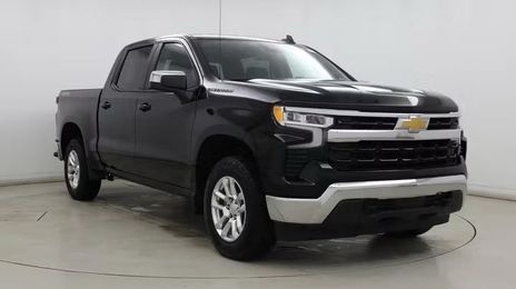 Chevrolet Silverado • 2023 • 33,000 km