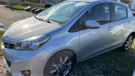 Toyota Yaris • 2013 • 120,000 km