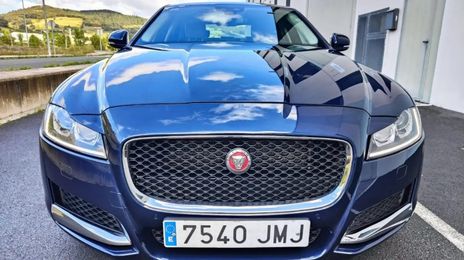 Jaguar XF • 2016 • 96,000 km