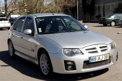 Mahindra Alturas G4 • 2005 • 99,920 km