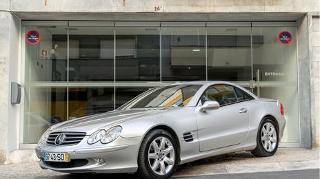 Mercedes-Benz SL • 2001 • 60,000 km