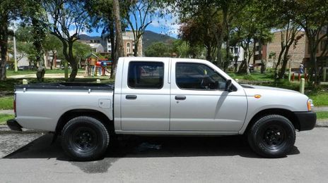 Nissan NP300 Pickup • 2012 • 130,000 km