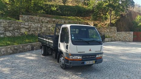 Mitsubishi Fuso canter • 2003 • 230,000 km