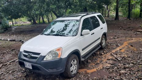 Honda CR-V • 2004 • 180,000 km