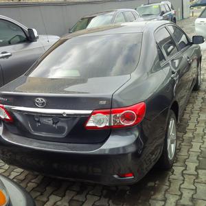 Toyota Corolla • 2012 • 25,000 km