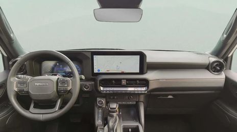 Toyota Land Cruiser • 2024 • 15,100 km