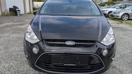 Ford S-Max • 2013 • 185,500 km