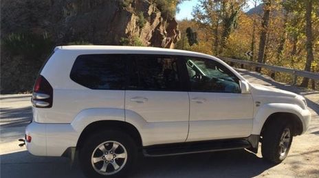 Toyota Land Cruiser • 2008 • 169,000 km