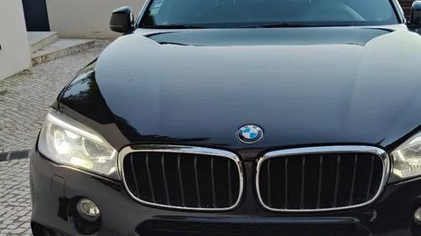 BMW X5 • 2015 • 177,305 km