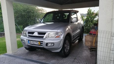 Mitsubishi Pajero • 2000 • 98,000 km