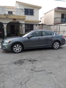 Honda Accord • 2008 • 121,300 km