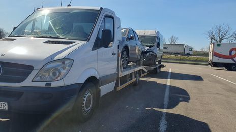 Mercedes-Benz Sprinter • 2009 • 754,000 km