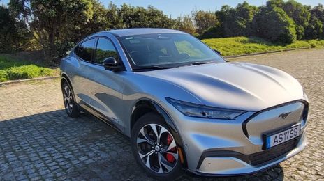 Ford Mustang • 2022 • 25,000 km