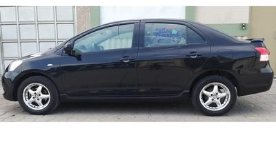 Toyota Yaris • 2008 • 207,000 km