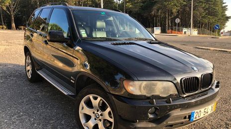 BMW X5 • 2003 • 189,999 km