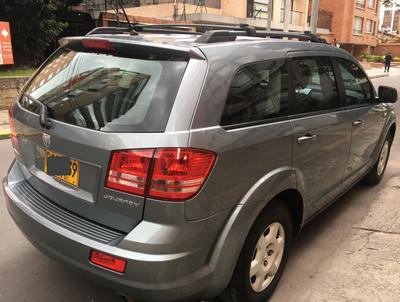 Dodge Journey • 2009 • 89,800 km