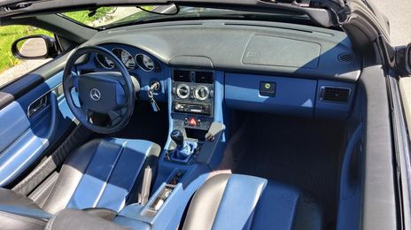 Mercedes-Benz SLK-Class • 1999 • 288,500 km