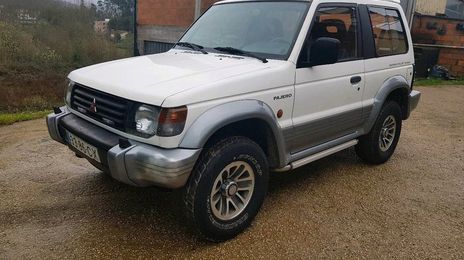Mitsubishi Pajero • 1993 • 300,000 km