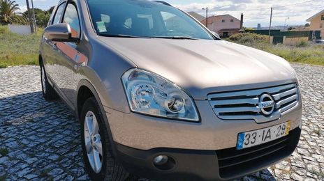 Nissan Qashqai +2 • 2009 • 170,000 km
