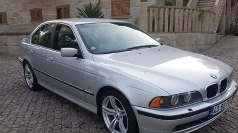 BMW 5 Series • 2000 • 322,000 km