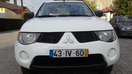 Mitsubishi L200 Pick up • 2010 • 160,000 km