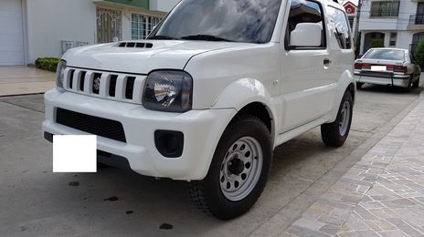 Suzuki Jimny • 2015 • 90,000 km