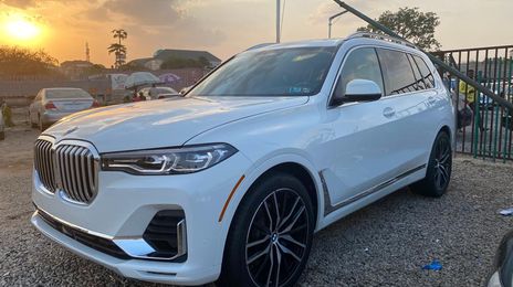 BMW X7 • 2019 • 3 km