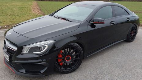 Mercedes-Benz CLA • 2014 • 104,500 km