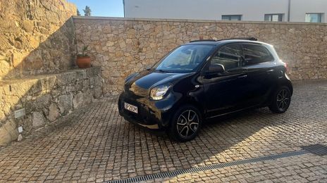 Smart Forfour • 2021 • 19,555 km