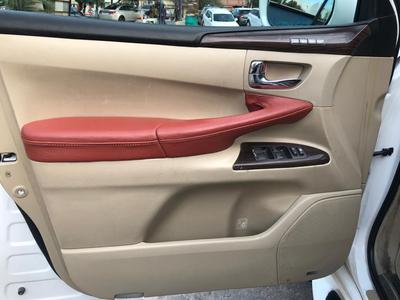 Lexus LX • 2015 • 55,000 km