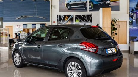 Peugeot 207 • 2017 • 78,733 km