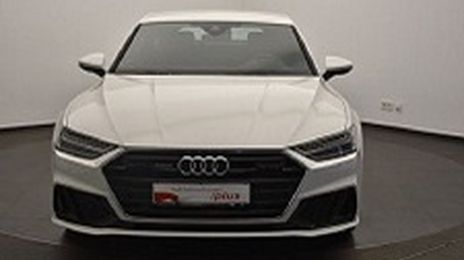 Audi A7 • 2020 • 67,000 km