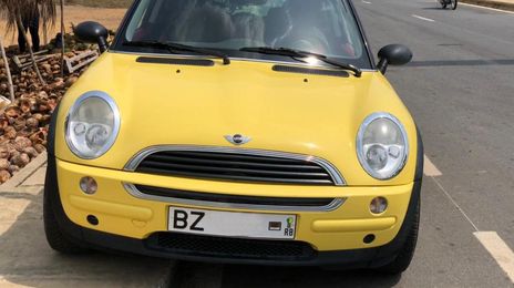 MINI Mini One • 2003 • 206,000 km